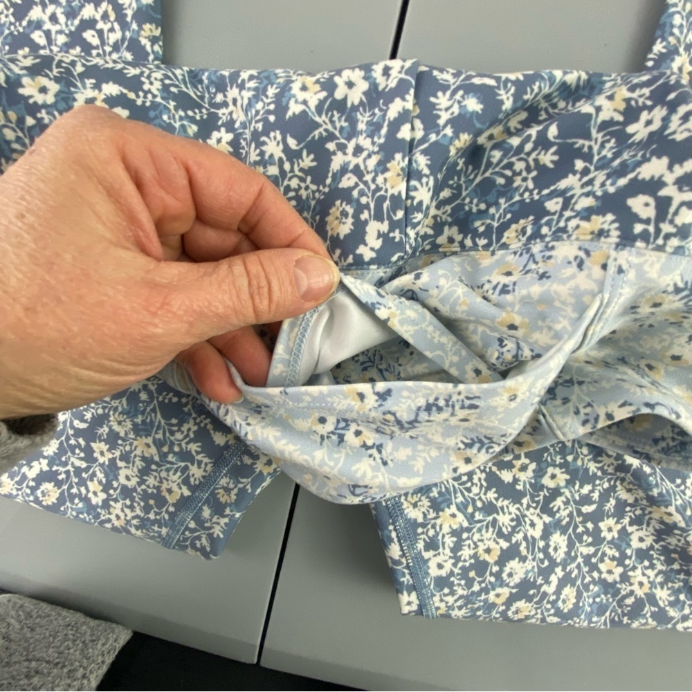 Summersalt The Do-It-All High Rise Crop Leggings Powder Blue In Bloom Print 6 - Picture 5 of 12